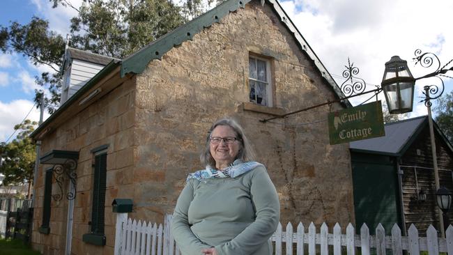 The Stories Behind Campbelltown S Emily Cottage Are Detailed In A New Journal Daily Telegraph