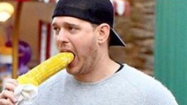 Michael Buble insists he does know how to eat corn, photographers just  caught him at the wrong moment  — Australia's leading news site