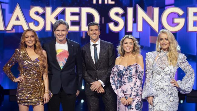 Minogue with The Masked Singer co-stars Lindsay Lohan, Dave Hughes, Osher Günsberg, and Jackie O