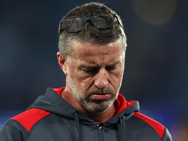 MELBOURNE, AUSTRALIA - JULY 06: Damien Hardwick, Senior Coach of the Suns looks on during the round 17 AFL match between North Melbourne Kangaroos and Gold Coast Suns at Marvel Stadium, on July 06, 2024, in Melbourne, Australia. (Photo by Quinn Rooney/Getty Images)