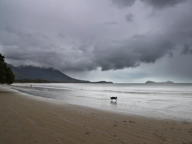 Showers, storms: Why is it so hot in the Far North?