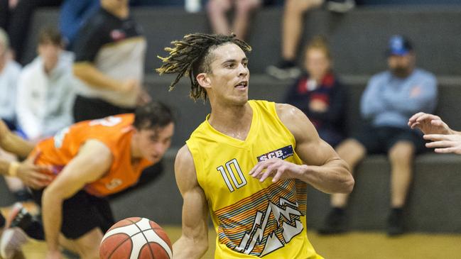 Bailey Nwanevu for Southern Cross Bricklaying Eels against Westridge Fruit and Veg Warriors in Toowoomba Basketball League grand final at Clive Berghofer Arena, St Mary's College, Monday, March 22, 2021. Picture: Kevin Farmer