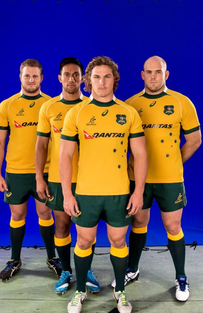Michael Hooper (centre) is a leading candidate to captain the Wallabies.