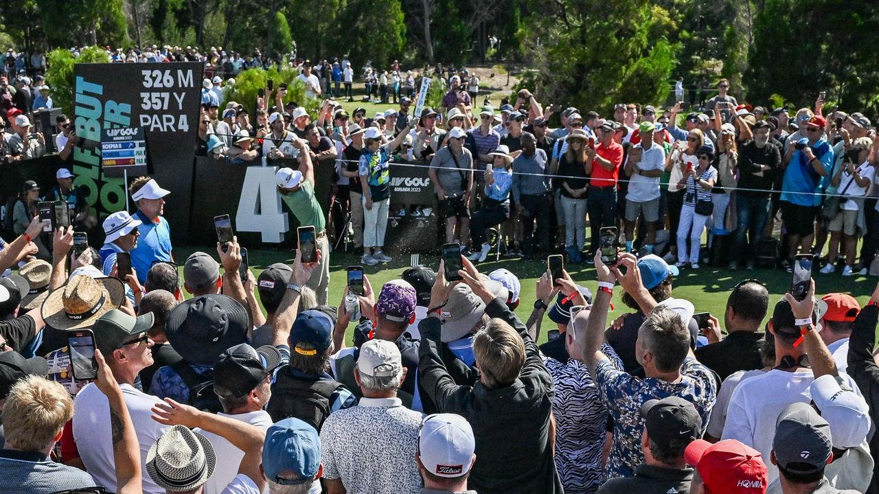 Fans turned out in force to watch Cam Smith. (Photo by Brenton Edwards / AFP)