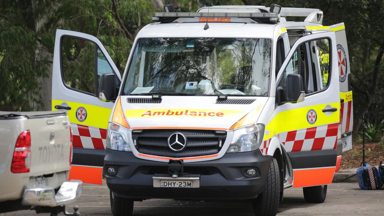 Ambulance crisis has police driving Triple-0 patients to hospital ...