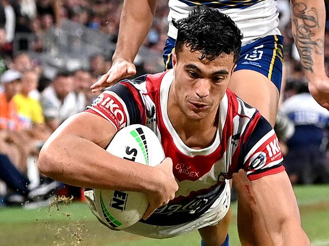 Rabbitohs’ warning for Roosters as poachers circle Suaalii