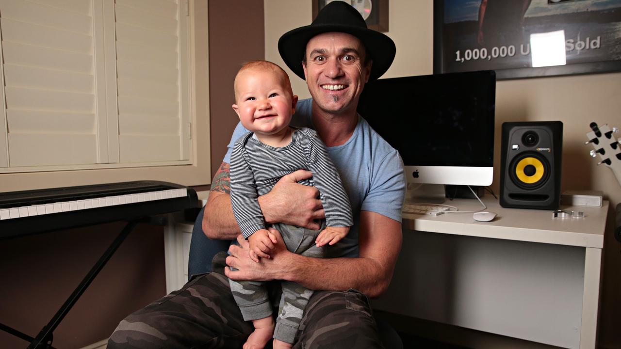 Shannon Noll credits ‘I’m A Celebrity Get Me Out Of Here’ for his baby ...