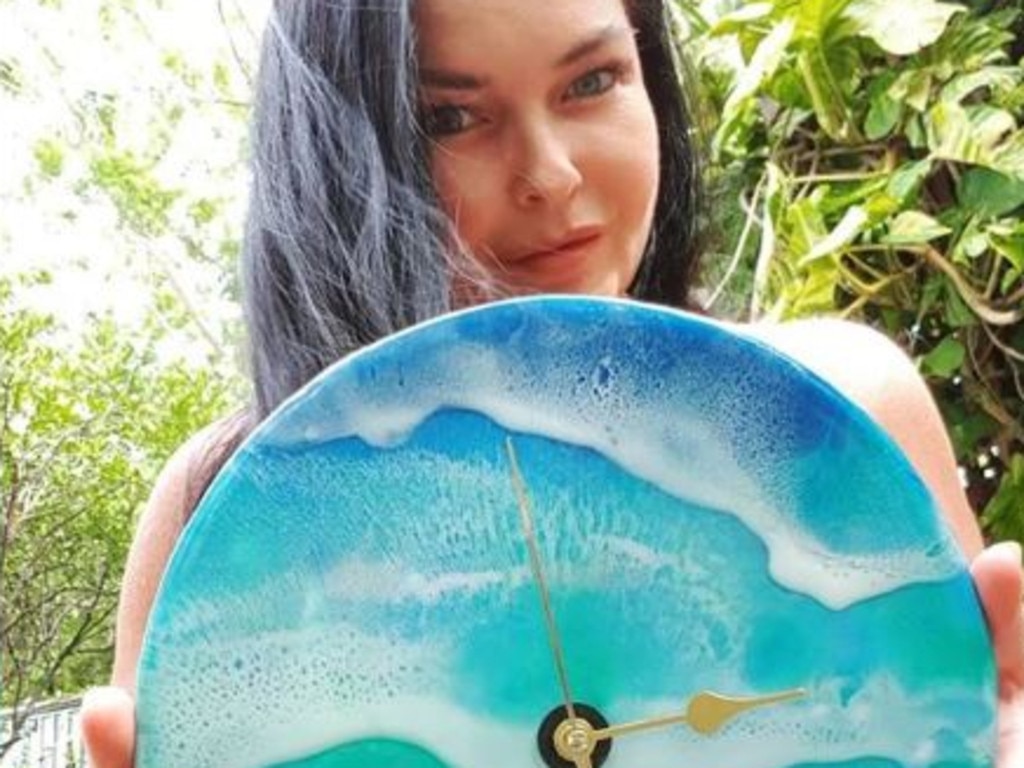 Schapelle Corby with the clock she made and auctioned off for bushfire relief. Picture: Instagram