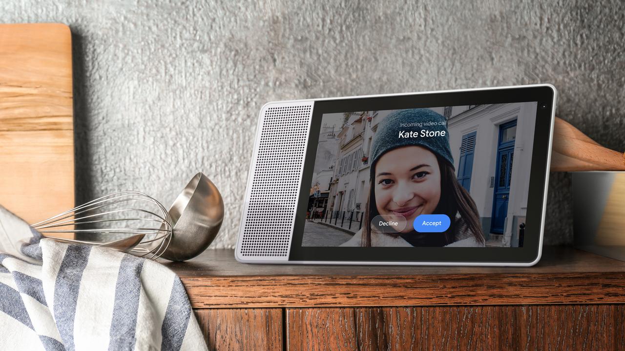 Lenovo smart store display video calling