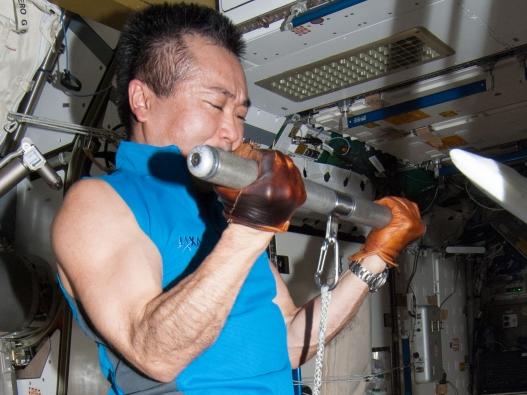 How astronauts workout in space