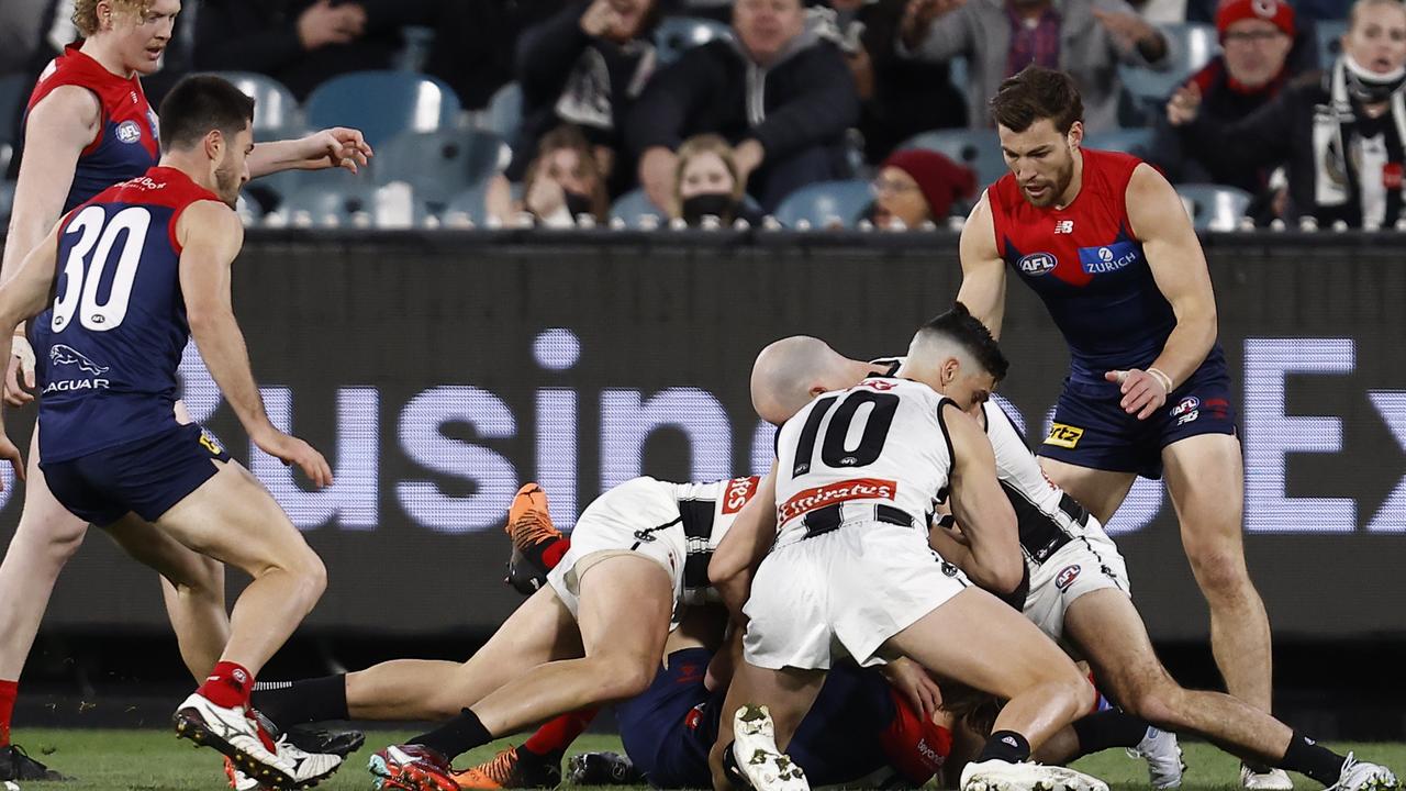 Pies players went in to remonstrate. Picture: Darrian Traynor/Getty Images