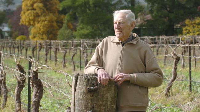 Winemaker Ray Beckwith demonstrated that it’s perfectly possibly to live a long and healthy life, while being a regular drinker. 