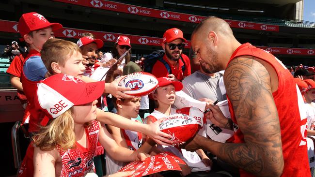 Lance Franklin is king of the kids in Sydney. Picture: Phil Hillyard