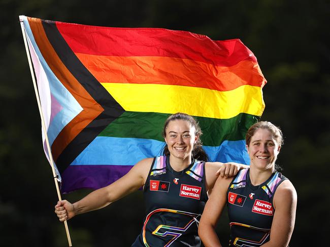 GWS Giants AFLW players Emily Pease and Katherine Smith.