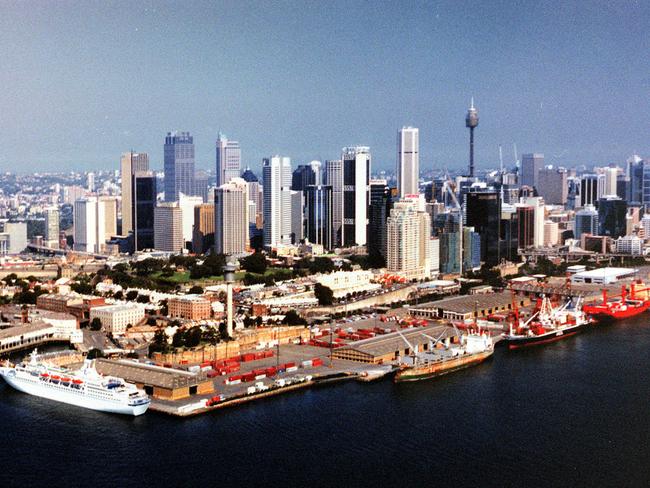 The wharf area around Millers Point in 2000.