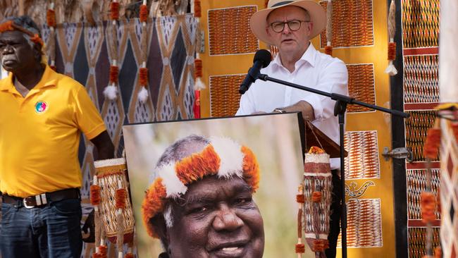 Prime Minister Anthony Albanese speaks at Yunupingu's memorial. Picture: Peter Eve / Yothu Yindi Foundation