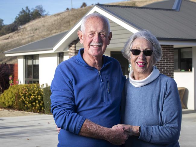 Allan and Beverley Jones moved from Wynyard to Seven Mile Beach. Picture: Chris Kidd