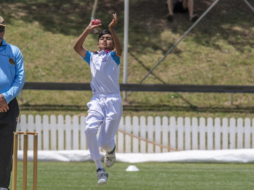 Ayaan Khan bowls for South Coast. Darling Downs vs South Coast. Queensland School Sport Championships 10-12 Boys Cricket State Championships. Wednesday. 18th Nov 2020. Picture: Nev Madsen