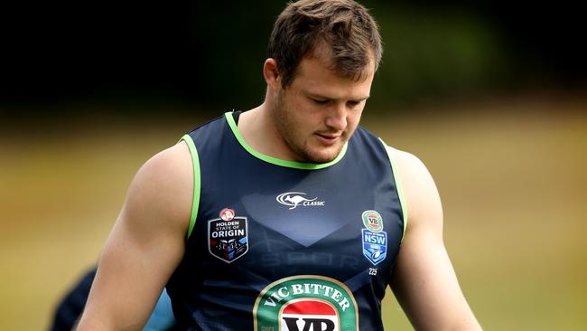 Josh Morris during warm up for the NSW Blues Origin team training session at The Novotel Pacific Bay Resort , Coffs Harbour . Picture : Gregg Porteous