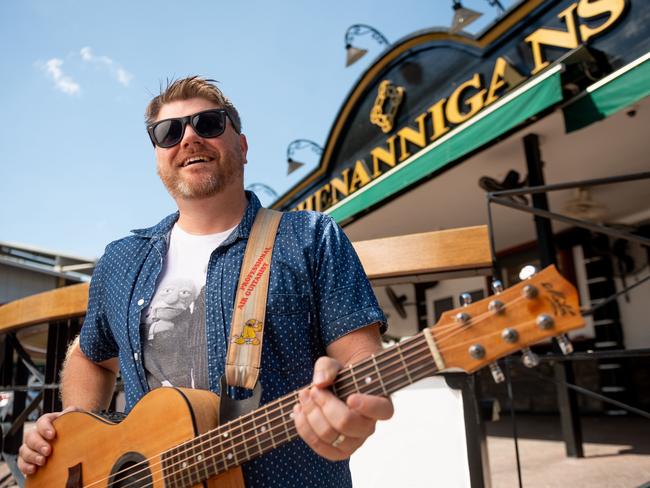 <s1>Darwin musician Mark Usher will be first on stage when the pubs open. Picture: Che Chorley</s1>