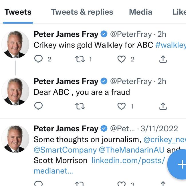 Crikey editor-in-chief Peter Fray tweets after a Walkley Foundation executive attempted to silence his heckling during the Walkley’s event. He later apologised for the posts. Source: Twitter