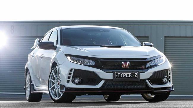 Honda is offering genuine carbon fibre components sourced from the global Honda network on its Civic Type R hot hatch.