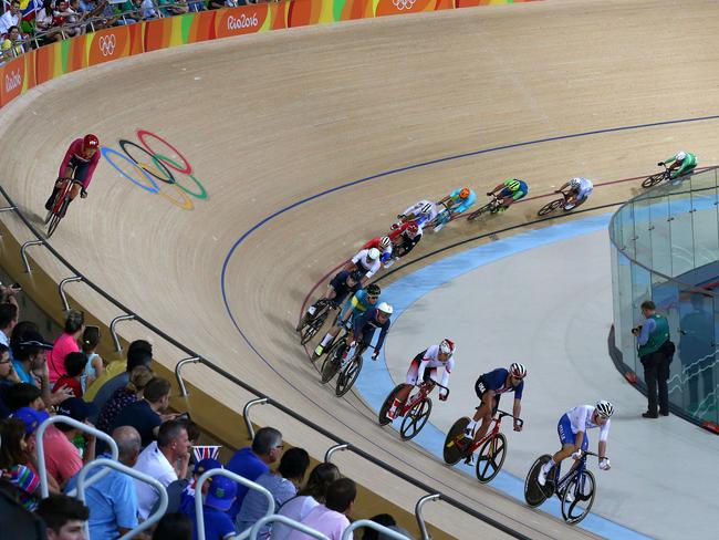 Glenn O’Shea in action during the Men’s Omnium 40km Points Race at the Rio Olympics 2016 track cycling at the Rio Olympic Velodrome. Picture: Adam Head