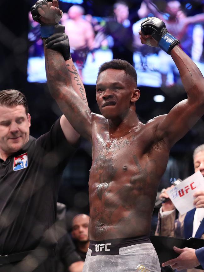 Unbeaten Adesanya wants to be the best.