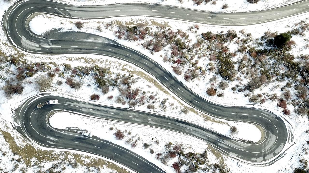 A cold Antarctic blast has hit the Queenstown region over night with most of the Wakatipu Basin receiving a considerable amount of snow. Picture: George Heard.