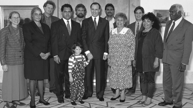 A 1993 picture showing then Prime Minister Paul Keating alongside Marcia Langton (second left), Noel Pearson (front, third left) and Lowitja O'Donoghue (fourth right).