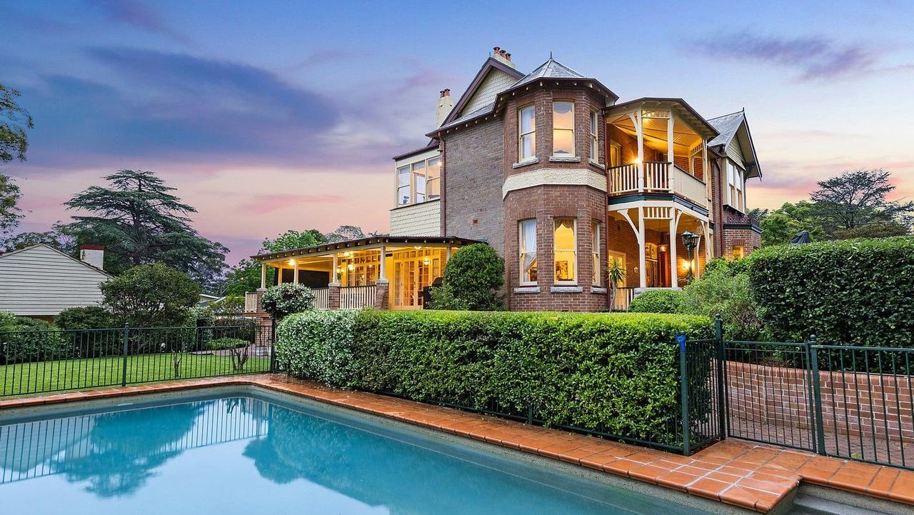 Wahroonga heritage home built for Australia’s oldest jeweler sells after seven months on the market
