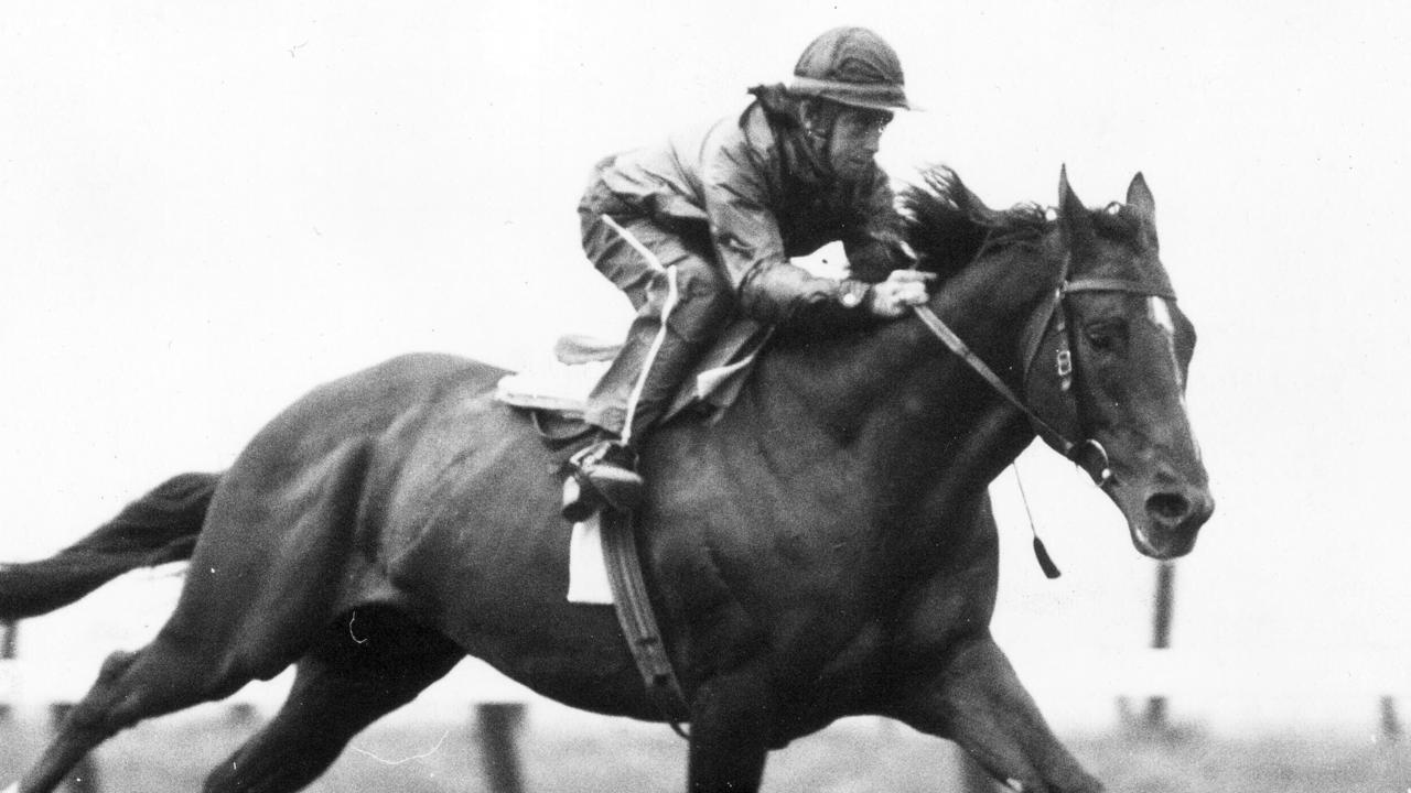 Tommy (TJ) Smith's galloper Imagele in 1973 AJC Derby file pic. sport horseracing action