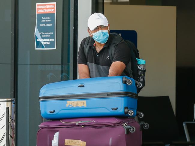 Arrivals from Greater Sydney are directed towards mandatory 14 day Quarantine.Picture GLENN CAMPBELL