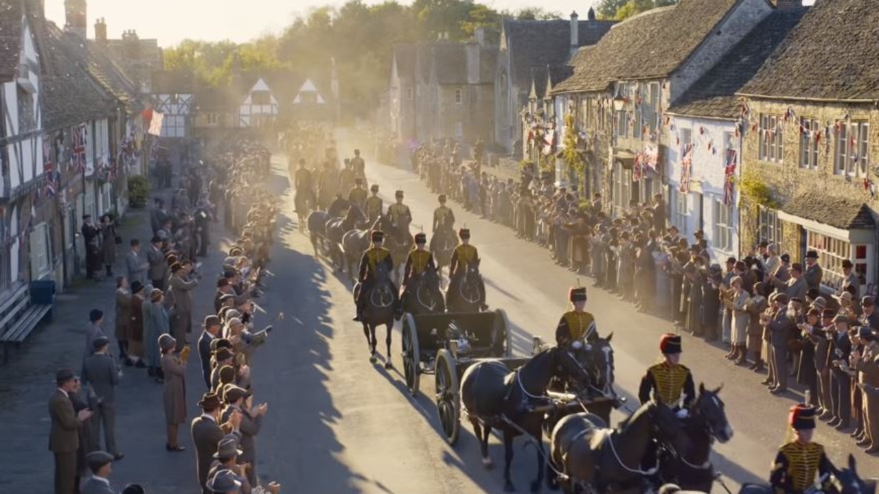 The King and Queen are coming to visit in the Downton Abbey movie.