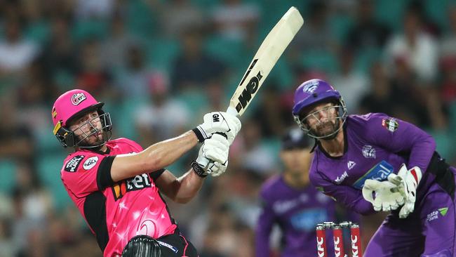 James Vince goes big for the Sixers last BBL season. Picture. Phil Hillyard