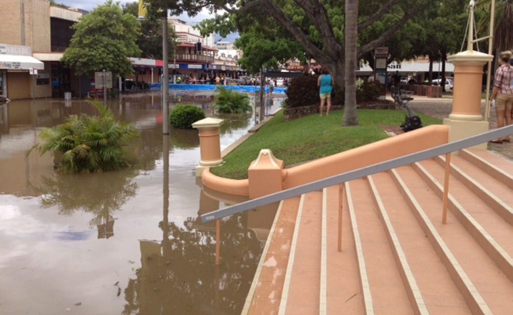 Floodwaters are creeping up the steps of Maryborough City Hall. Photo: Robyne Cuerel