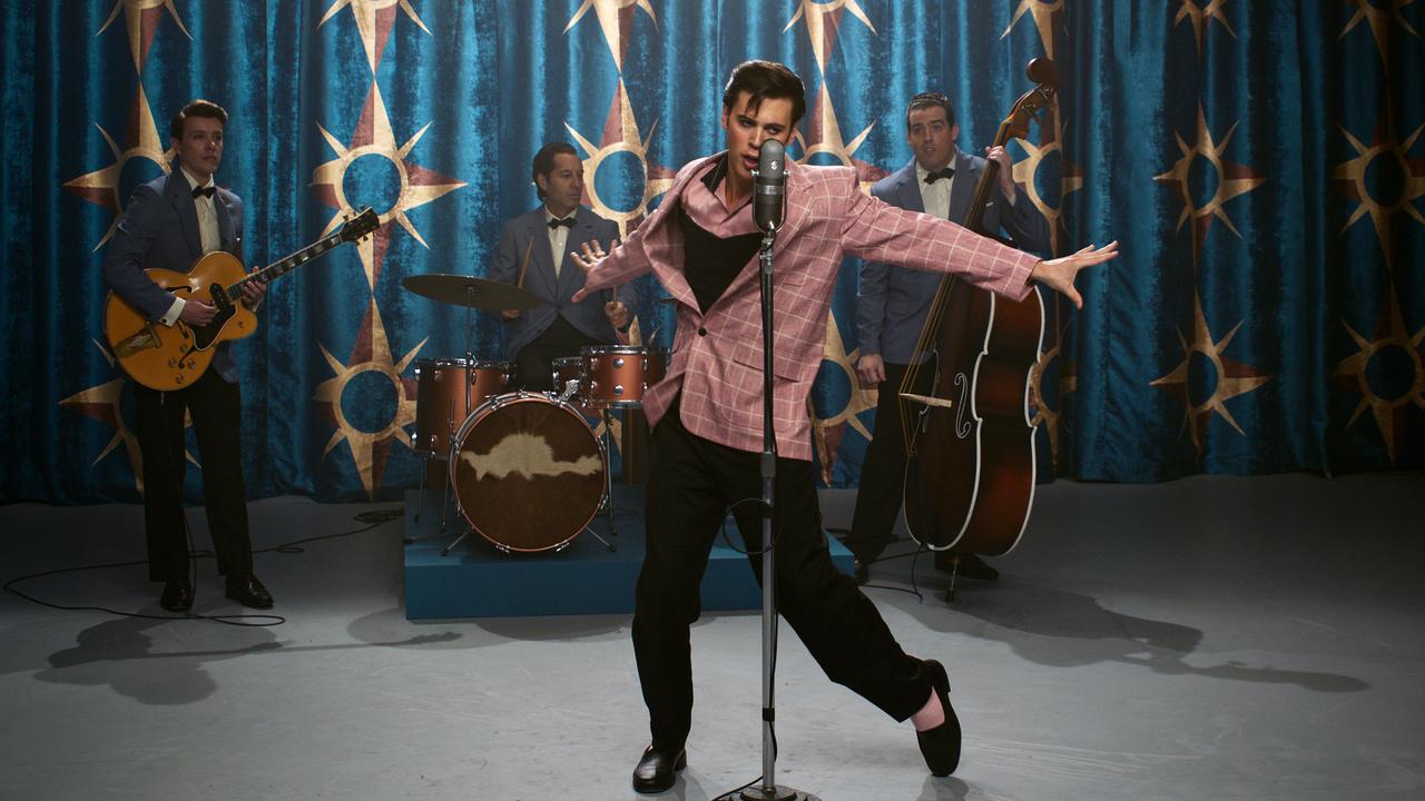 Austin Butler in a scene from the movie Elvis. Picture: Warner Bros Pictures