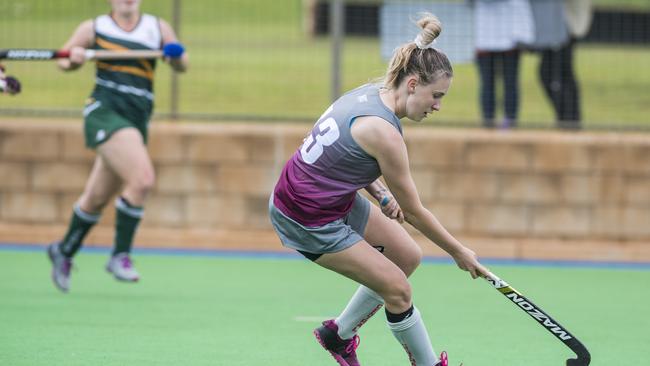 Aleesha Spyve of Gladstone scored the winner. Picture: Kevin Farmer