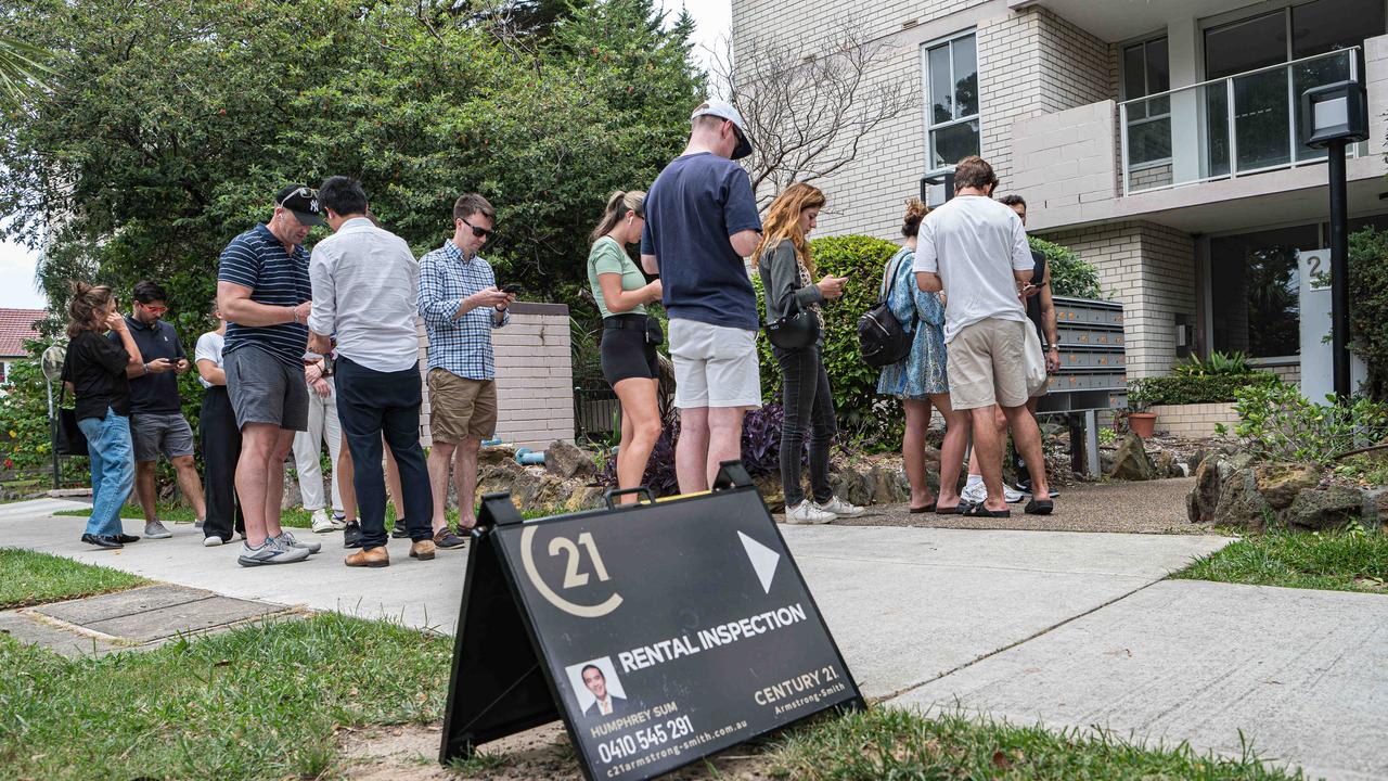 More landlords are selling their real estate investments than usual, so renters will continue to experience heightened competition to secure shelter along with increased rent costs. Picture: NCA NewsWire / Flavio Brancaleone