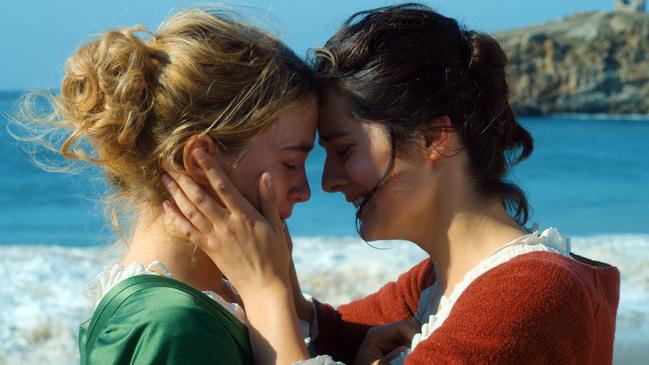 This image released by Neon shows AdÃ¨le Haenel, left, and NoÃ©mie Merlant in a scene from 