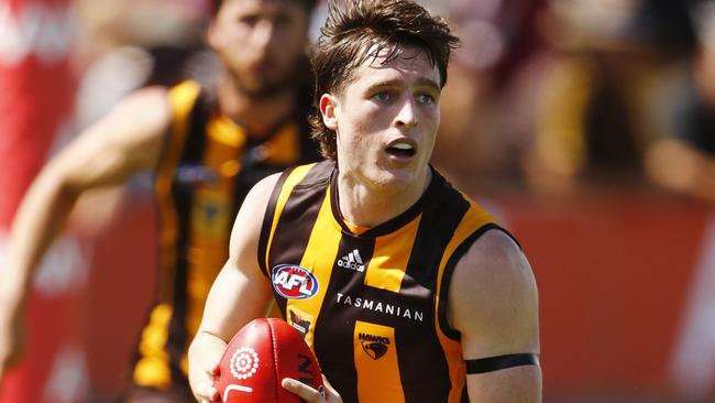 Hawks unveil three debutants, No.1 pick unleashed