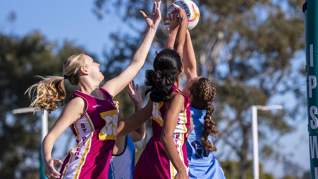 Ipswich Girls' Grammar v St Peters Netball.