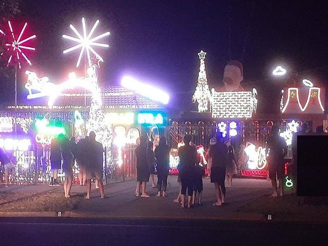 Christmas lights display at Marshall St, Wodonga.