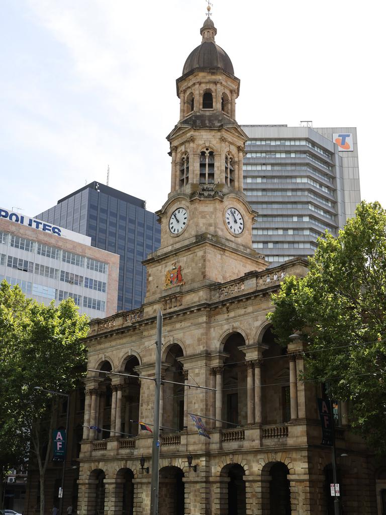 Adelaide Town Hall facade gets $4.6m heritage facelift | The Advertiser