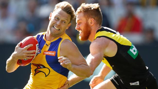 Sam Mitchell in action for West Coast against Richmond. (Photo by Michael Willson/AFL Media/Getty Images)