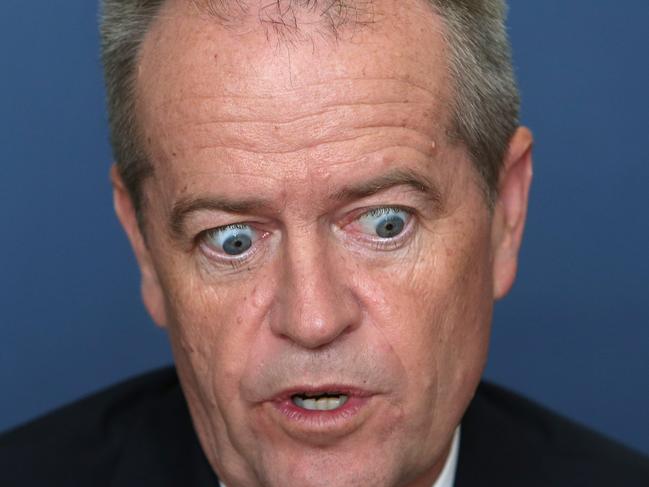 NEWS2019ELECTION 14/5/2019. DAY 34Opposition Leader Bill Shorten  at the University of Tasmania, Rural Clinical School in Burnie, Tasmania. Picture Kym Smith