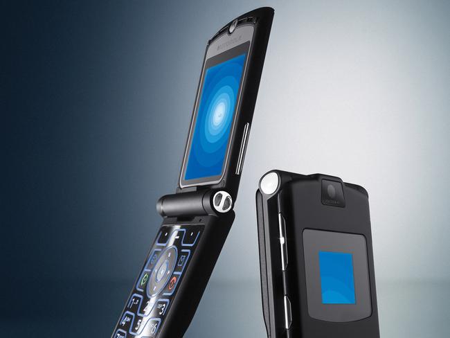 Remember the Motorola RAZR V3? It helped Ms Zhou move from watches to phones in 2003.