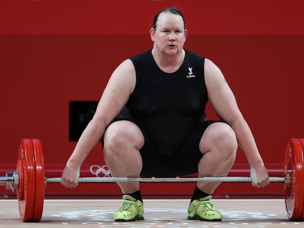 Laurel Hubbard: Transgender weightlifter out of Olympic final after failing  to register lift, Olympics News