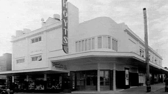 The old Hoyts cinema building, 1948.