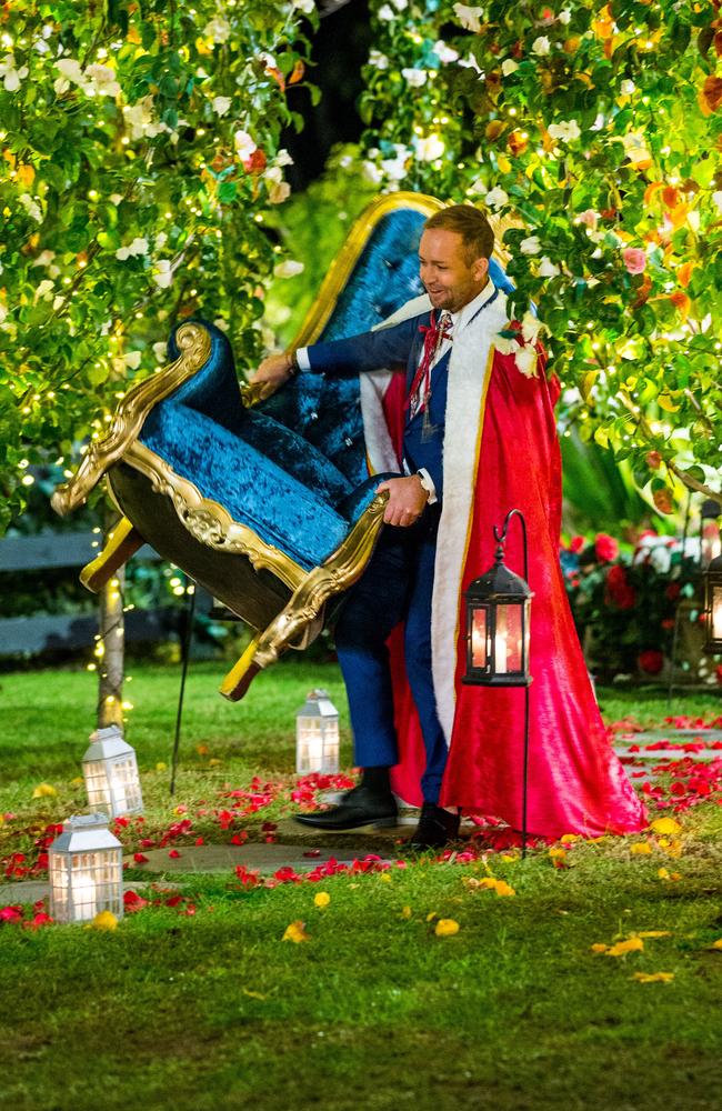 Noosa Councillor Jess Glasgow arrives to give Angie the royal treatment in the first episode of The Bachelorette. Picture: Channel 10